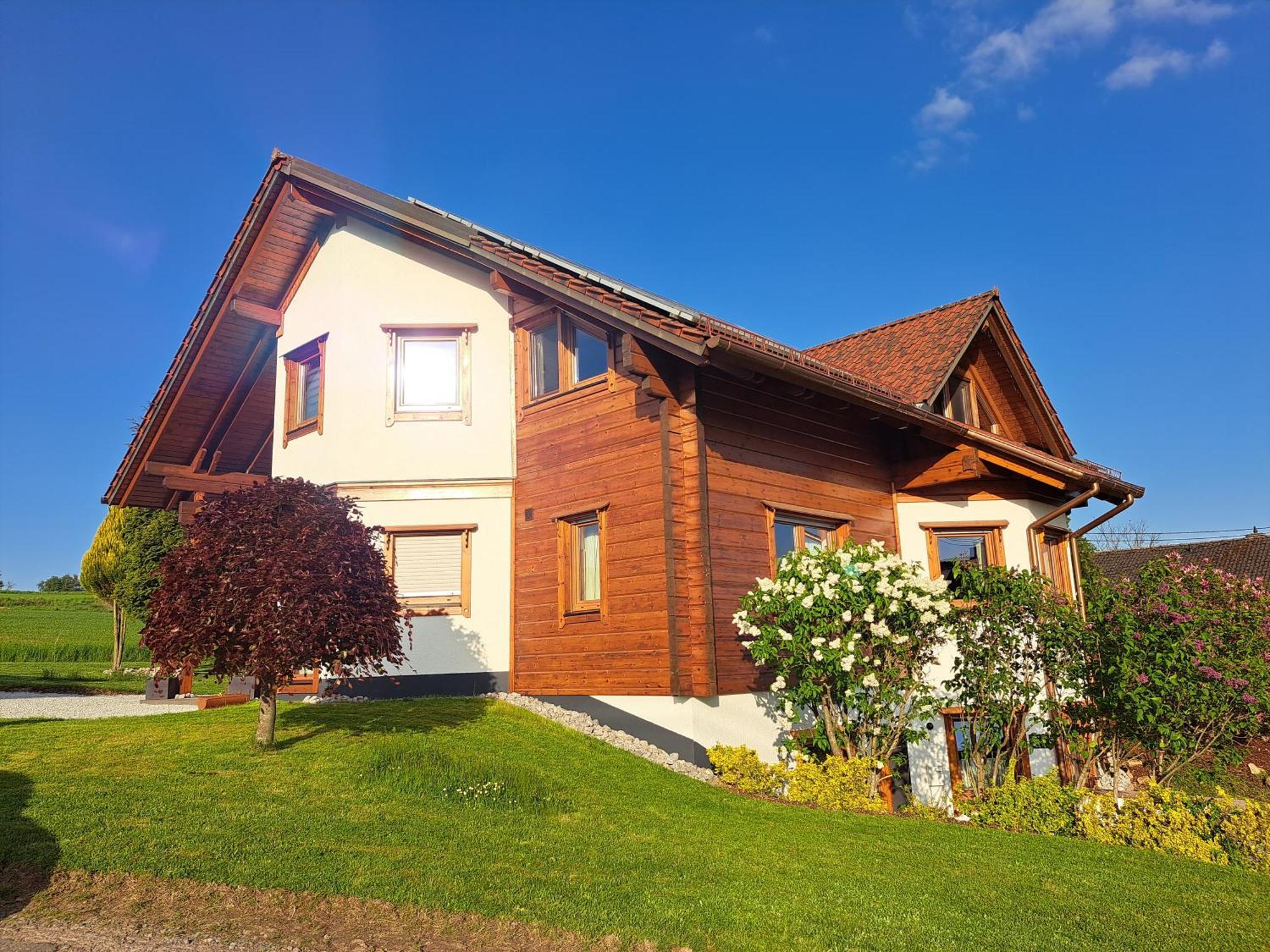 Steewer Landhaus Gemuetliche Ferienwohnung Bis 6 Pers In Ruhiger Ortsrandlage Stebach Zewnętrze zdjęcie